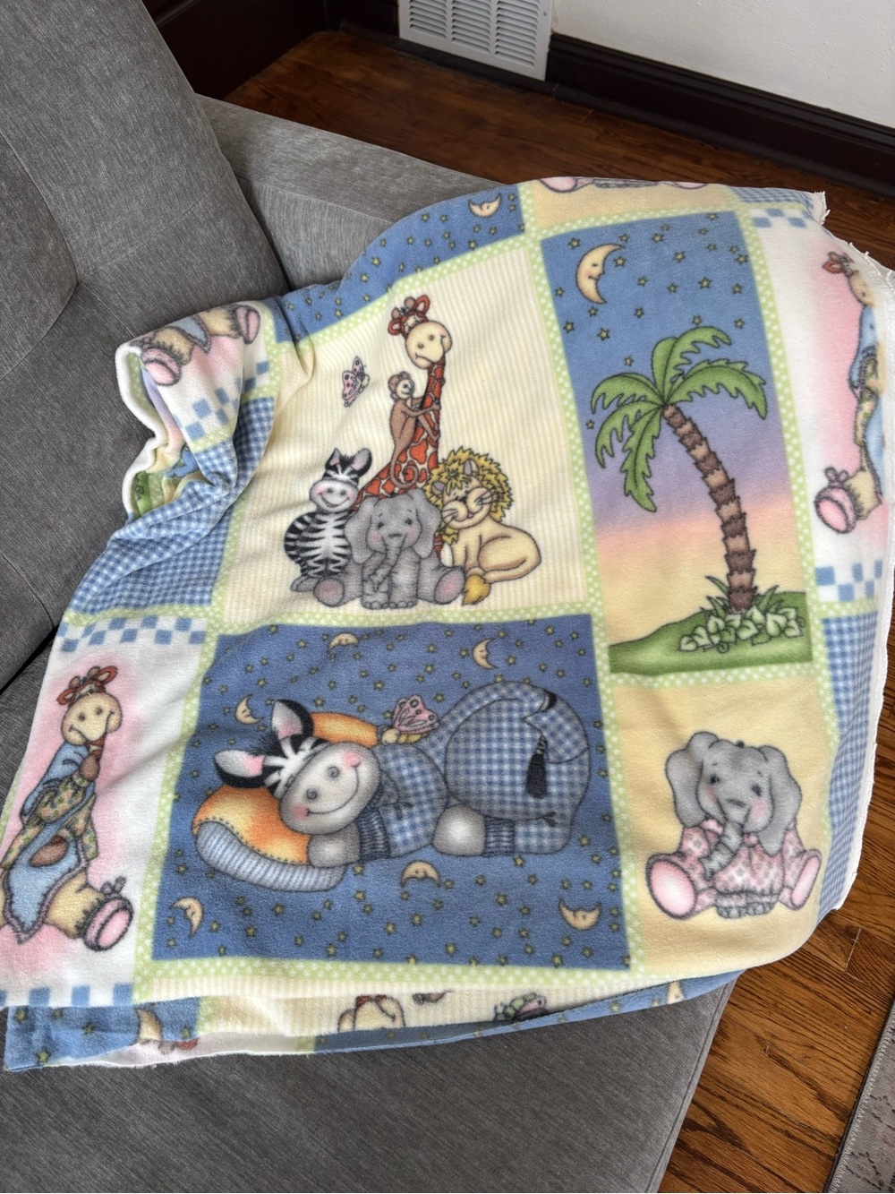 4.5 yards Bazooples nursery fleece soft safari baby animals 59” width sewing